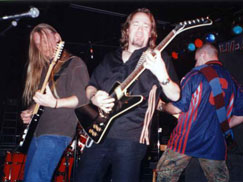 Adrian Smith joins the band on stage